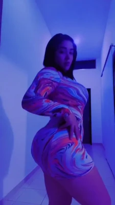 itzeldelavega2 - Who wants to see more cat girl content