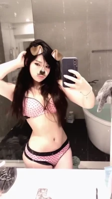 hannahkae27 - A little of what happened in my hallowed😈😈