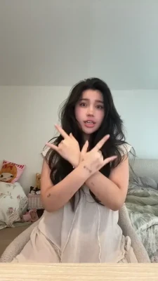 hannahkae27 - Wanna join us, baby? 👅💦