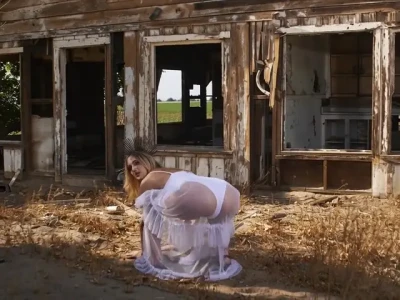 thenaomikyle - New video dropping tonight look what we got up to when we shared a