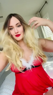 thenaomikyle - Panties to the side..?
