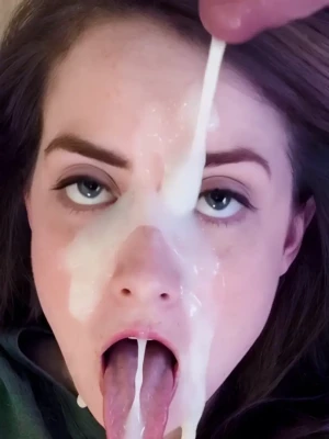 alaina - STILL HORNY AFTER THAT FILTHY LIVE SHOW I THOUGHT I WOULD FILM A
