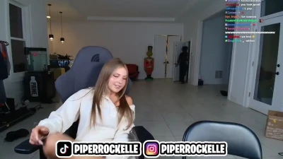 piper_rockelle - Pedal Pumping Video!