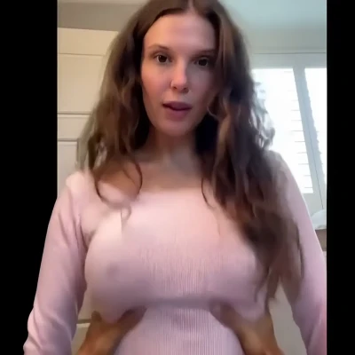 milliebobbybrown - Working on my tan 😍