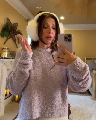 milliebobbybrown - Goodnight Dada👅 would you nut all over them?💦