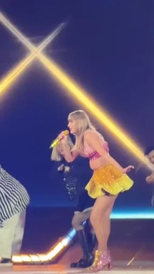taylorswift - I love my fans. 🥰