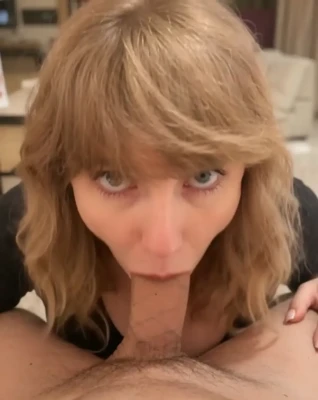 taylorswift - Ok, I'm ready. Are you?