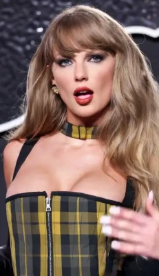 taylorswift - 📸 🍆 Send a photo of your juicy cock with a $25 tip for a voice