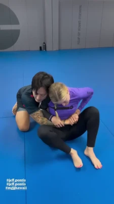 ijustine - Who likes a grippy pussy?