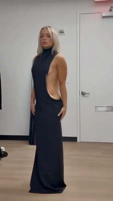 yaonlylivvonce - Imagine squeezing this ass while my dick slides in deep inside you!