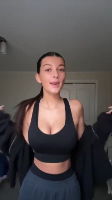 gianna.lorenn - whether you celebrate Christmas or not, I hope you got a lovely
