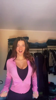 gianna.lorenn - Yummy girl @foxthegoddess ~