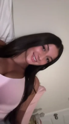 gianna.lorenn - How r uu guys? 💞🤭