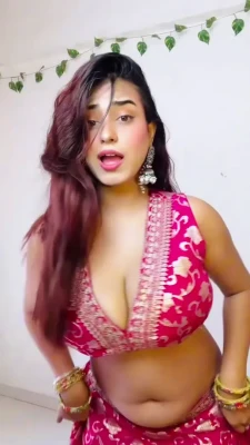 tushikhagoswami - Session 004 DM For more 😜