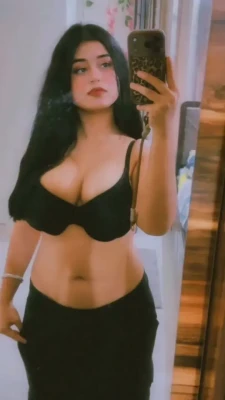 tushikhagoswami - booty shaking, strip teasing & topless fun with @princessth0tty
