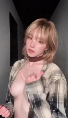 i_dle_official - wanna see me bounce harder? 🥵💦