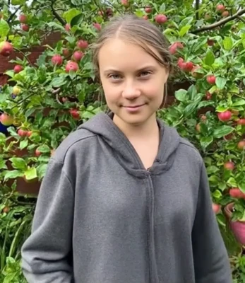 gretathunberg - Working on my tan 😍
