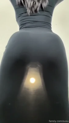 susu_jpg - Wanna see me strip