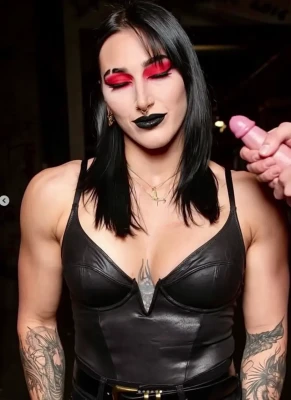 rhearipley_wwe - Alt GF Foot and Booty Fun - Your cute girlfriend is rocking nothing