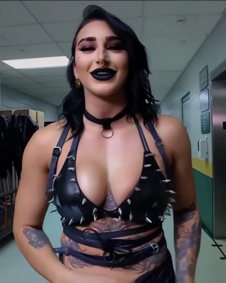 rhearipley_wwe - I'm gonna have burgers and fries for lunch yay! 💕💖