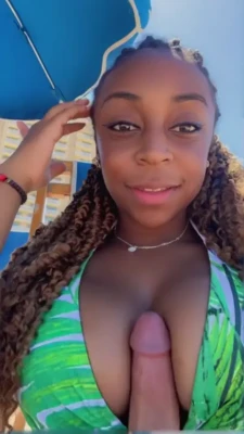 _jazzyguns - Something about being surrounded by nature and fresh air that makes