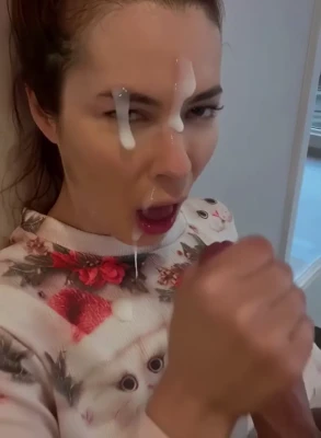 feliciaday - Playing with Galaxy Single Shot