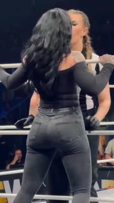 skyeblue_wrestling - Are you good at lip reading
