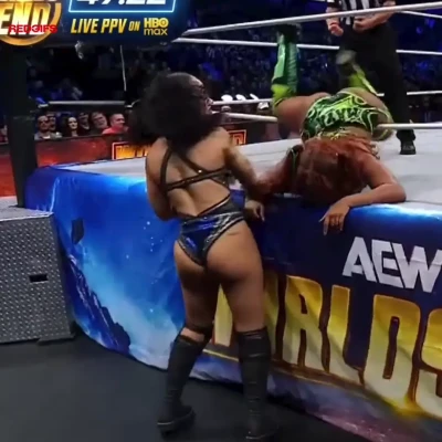 skyeblue_wrestling - hi :)