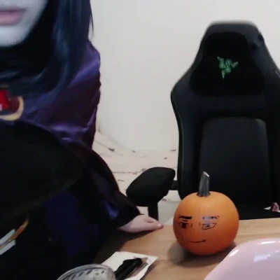 floaroma - Naughty girls get put over Daddy s lap and spanked till their butts