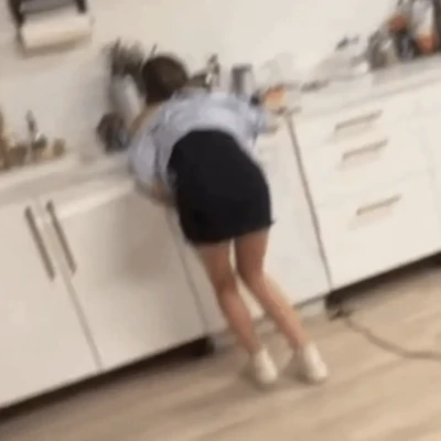maya_higa - Leg training  Do you like how I do it