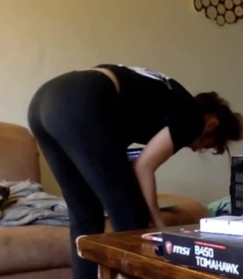 maya_higa - why am I so horny today