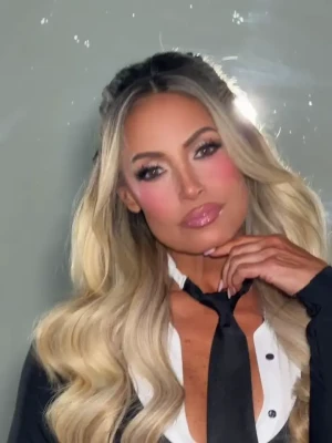 trishstratuscom - a little cheesy spoof porn for ya.