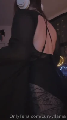 curvyllama - friozinho bom pra transar  faltou um consagrado aqui comigo UHUSHSUA 