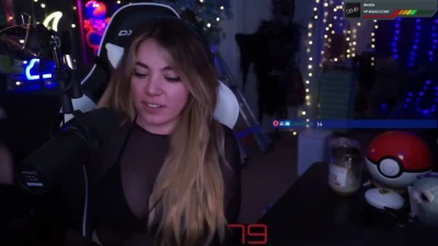 curvyllama - Super old but super hot 🥵 😉
