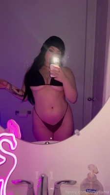 curvyllama - Que tanto te gustan mis grandes tetas del 1 al 10 papi? 🤤🔥 y si