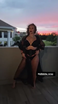 nikkita_wwe - Tip me 8$ for full set with hot lingerie and stockings