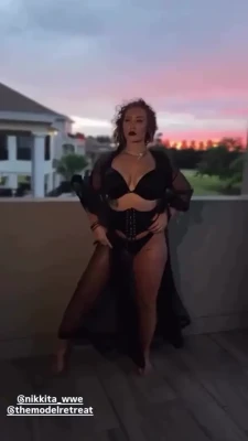 nikkita_wwe - Little foto set for my fans ❤️ What do you prefer ? Lingerie or