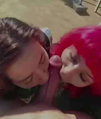 pixelruby - Hooray for boobies 😇😇😇😇