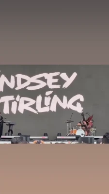 lindseystirling - This jacket doesn’t seem to hide them very well does it? 🤔