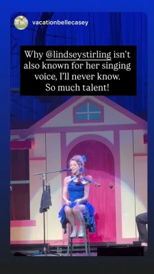 lindseystirling - Listo para abrir tu regalito de navidad? 😍😉 Es todo tuyo!