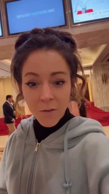 lindseystirling - Round two? 🙊