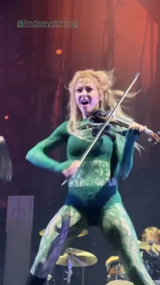 lindseystirling - Cum for u s 🤤💦