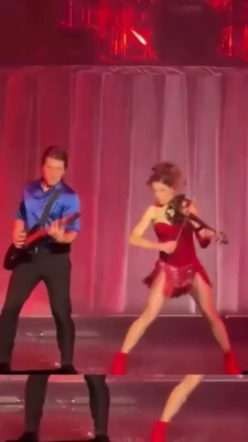 lindseystirling - should I do a B/G vid in this outfit? Just boots and fishnets?