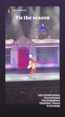 lindseystirling - Practicing pole. Can't wait to see my pole moves improve 😆 I'm