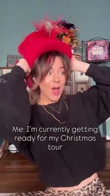 lindseystirling - Mmm hot sexting sessions..   I'm so wet from edging..   Who's next??