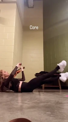 lindseystirling - Hands up boy and show your big dick 😈🍆🍆🍆👀 As every