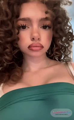 demitrakalogeras - Boobs and feet anyone?