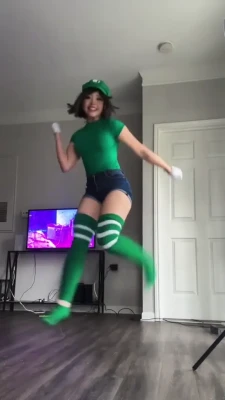 kora.aura - Who wants to cum on these???