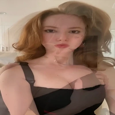 francescacapaldi - [7/10]  NATURE CALLING An exclusive set made just for OnlyFans. Enjoy!