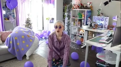 blutube - Bootttyyyy with a peek, and rebills are getting a pretty